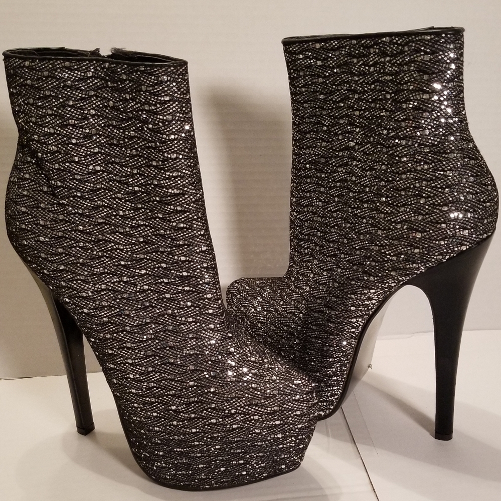 Black rinestone platform ankle boots